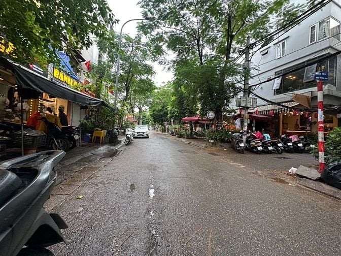 Bán Nhà-Phân Lô-Ngõ ÔTÔ-Phố Hồng Mai-Hai Bà Trưng-35m x 4Tầng-Hơn 10Tỷ