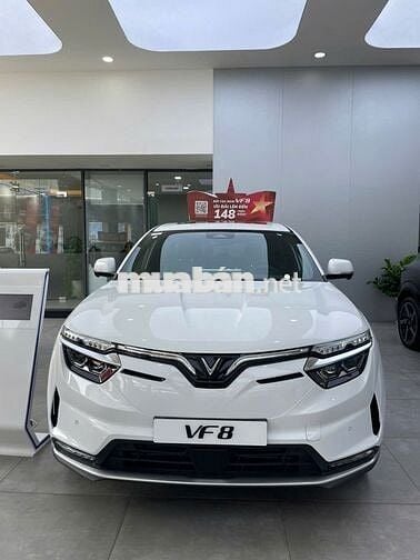 VinFast VF8 ECO 2025 Limited full ADAS mới nhất