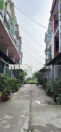 CHỦ GẤP BÁN GIẢM🔥 🔥🔥300TR.NHÀ 3TẦNG.🍊100m2.HẺM🚕 5M.GIÁ 6,5 TỶ