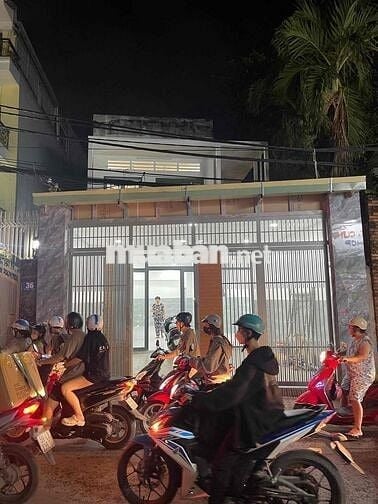 💎💎💎NHÀ MẶT TIỀN MỚI XÂY - CHO THUÊ 20TR / 1 THÁNG - NGAY TRUNG TÂM QBT