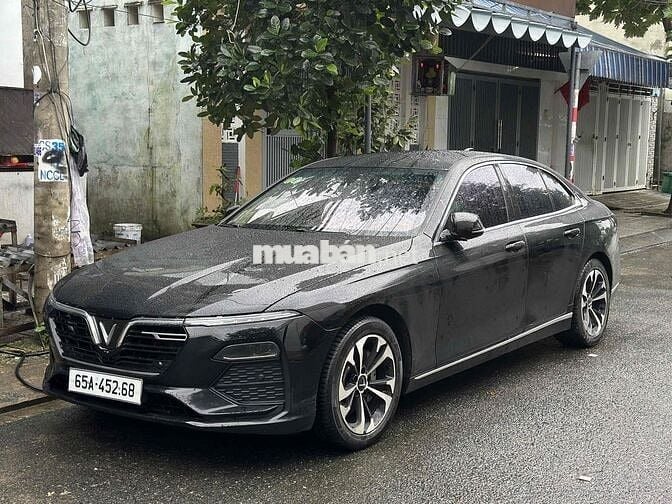 VinFast Lux A2.0 2021 Đen 69564 km