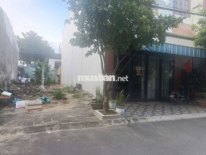 Hàng hiếm trên thị trường đường 5.5m sát biển sát chợ Hải Sản