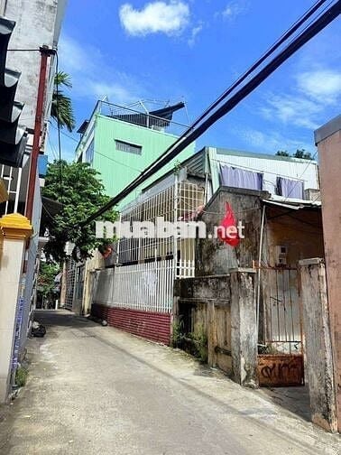 Chỉ 40trieu/m² mà có 110 m² đất kiệt 4m trung tâm, ô tô đậu trong nhà.