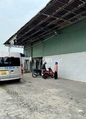 Nhà xưởng cho thuê 1200m2 giá 45tr tại đường An Phú Đông 25 