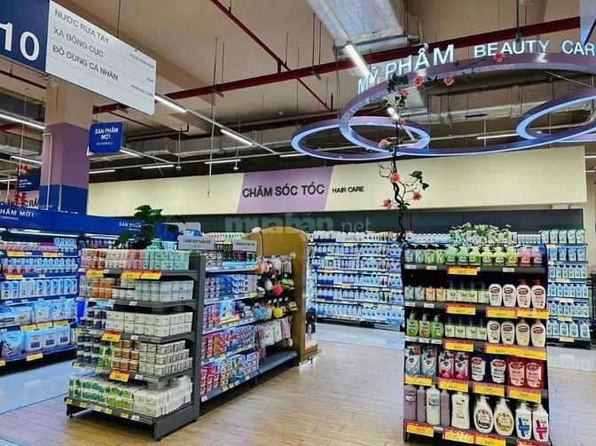 Cửa hàng bách hóa tư nhân cần tuyển LĐPT làm Dịp cuối năm 