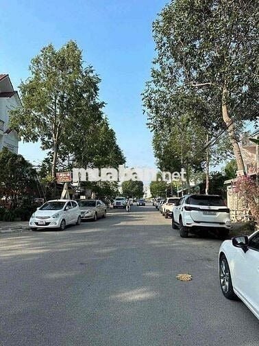 nền 5m x 20m mặt tiền đường xuân hồng khu tái định cư ung bướu