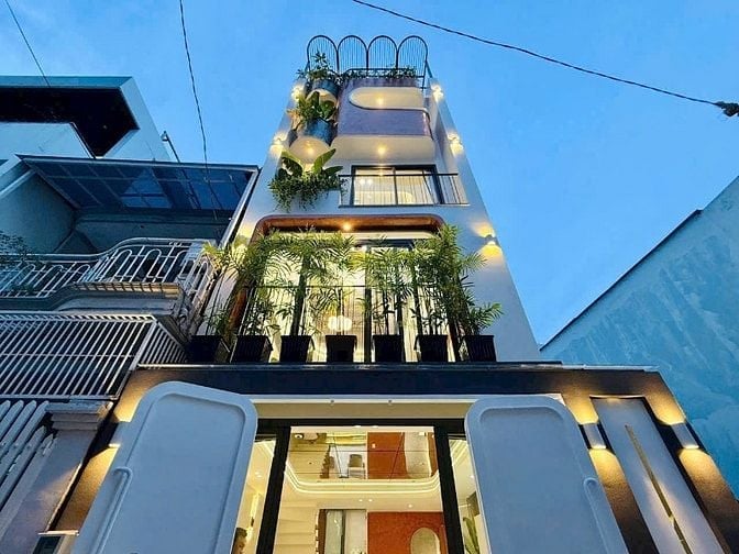 Ngộp!Bán nhà 49m² đường Lê Đức Thọ,P16, Gò Vấp.Xây 4tầng,hẻm 5m,sổ sẵn