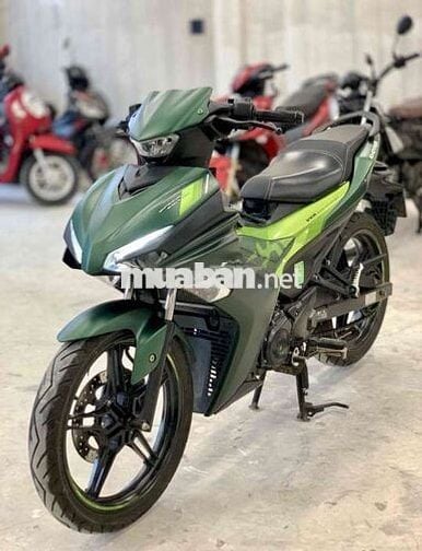 Thanh lý xe exciter 155 đang cầm đồ muốn bán