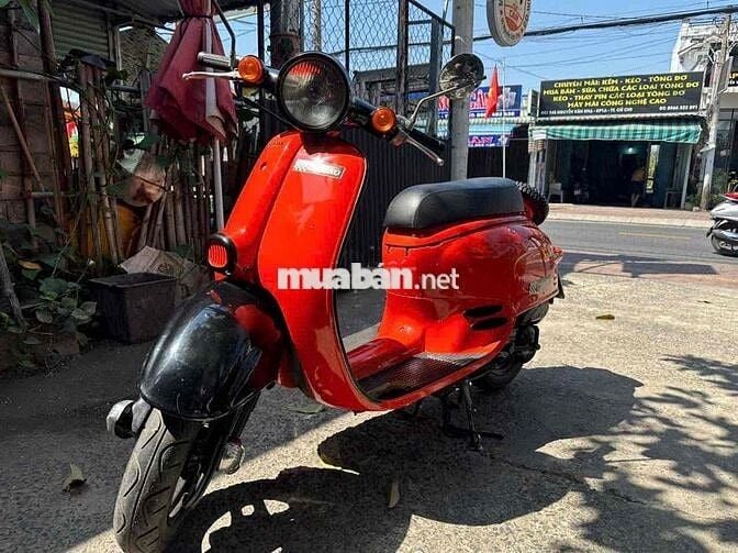 Honda Giorno màu Đỏ