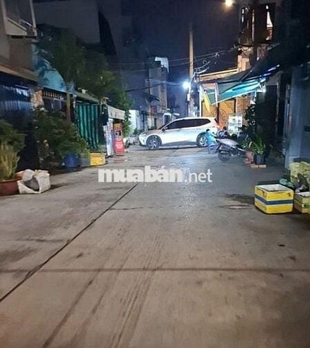 Bình Trị Đông - 52 m2 - Hơn 3 tỷ - hẻm xe  hơi