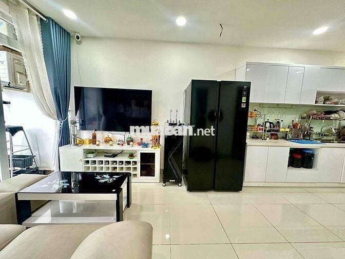 Hàng Hiếm Tại Thị Trường Căn Hộ Trung Tâm 61m2 Chỉ 30 Triệu/m2