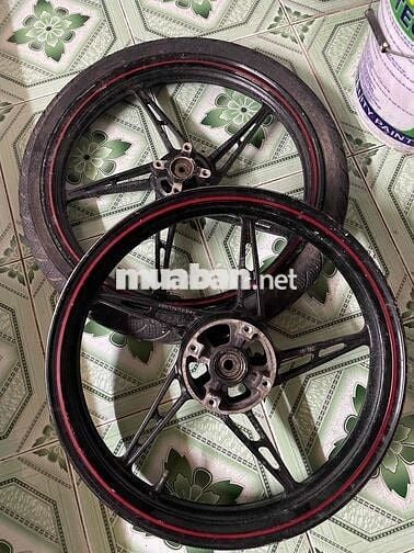 yamaha Exciter 135 cc xe mâm rin hai thắng đĩa