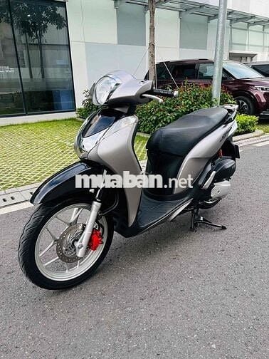 Honda SH Mode 125cc Bạc đen