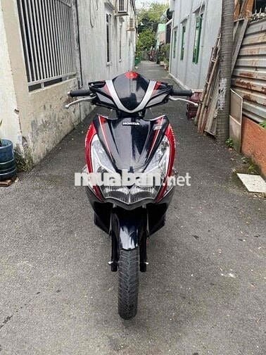 Honda Air Blade Fi Đỏ đen biển số thành phố
