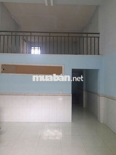 Cho thuê nhà nguyên căn gần chợ liên ấp 2-6