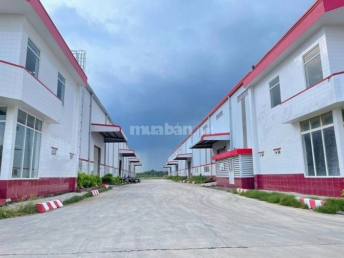 Cho thuê xưởng 3.000m2 mới xây , trần cao 7.5m , ngoài  KCN Hiệp Phước