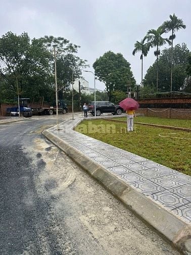 Giá chỉ 3 tỷ , đất đô thị hòa lạc,gần quốc lộ 21 phun thổ cư 100m2 ,FO