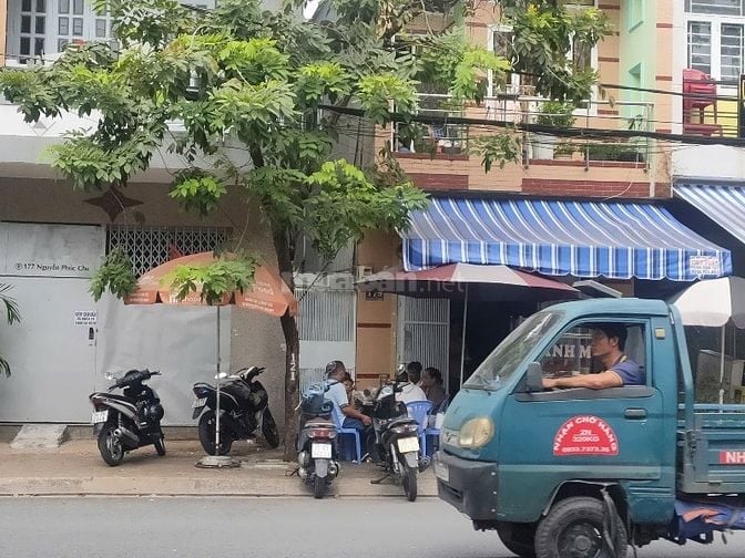 Nhận đặt bàn tiệc, nấu ăn giá rẻ, đảm bảo an toàn-uy tín