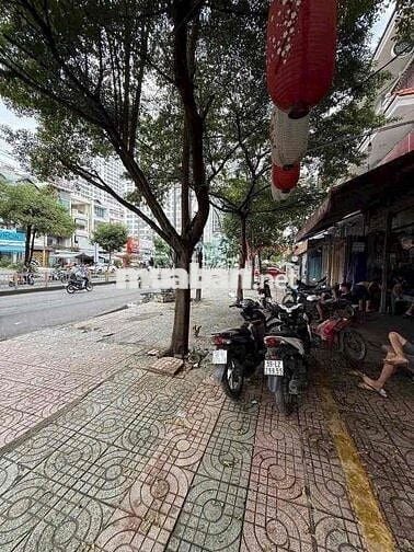 Cho thuê nhà kinh doanh buôn bán