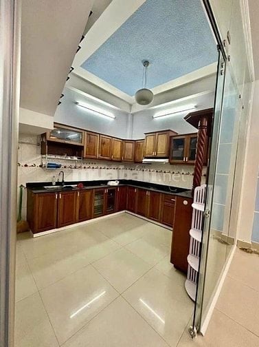 Nhà nguyên căn 135m2 5 phòng ngủ Thích Quảng Đức Q.Phú Nhuận