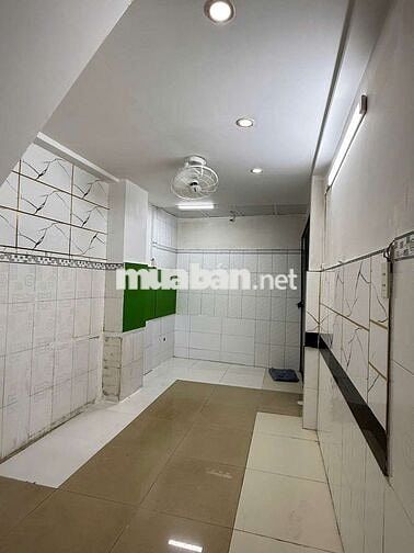 Nhà trung tâm quận 10 , thuận tiện đi làm , đi chơi v.v.v