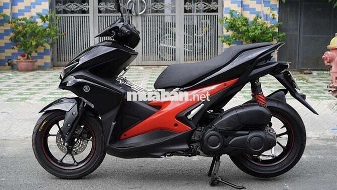 Yamaha NVX 125 Smartkey - Đen Đỏ - BSSG