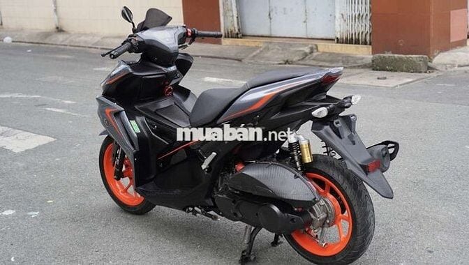 Yamaha NVX V2 Xám Xi Măng