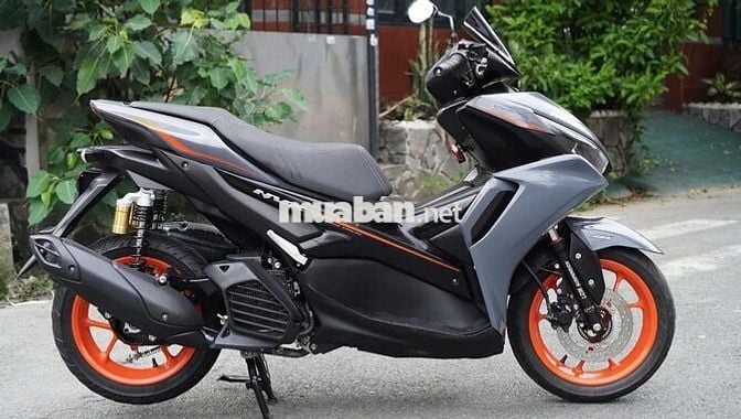 Yamaha NVX V2 Xám Xi Măng - Biển SG 59