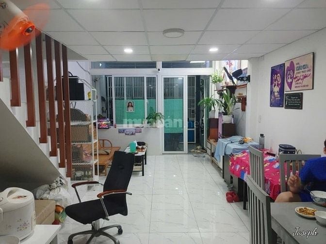 Nhà Giá Tốt, Xem Là Chốt, 02 Tầng, DT 4x12m