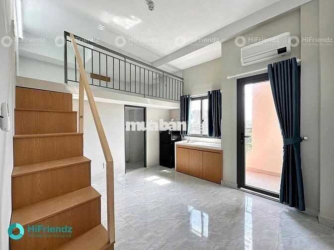 Cho thuê phòng có ban công cửa sổ trời ngay UEH VHU