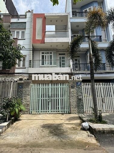 Nhà mặt tiền 81m2,3 phòng ngủ,4 đường số 5,bình hưng, bình chánh