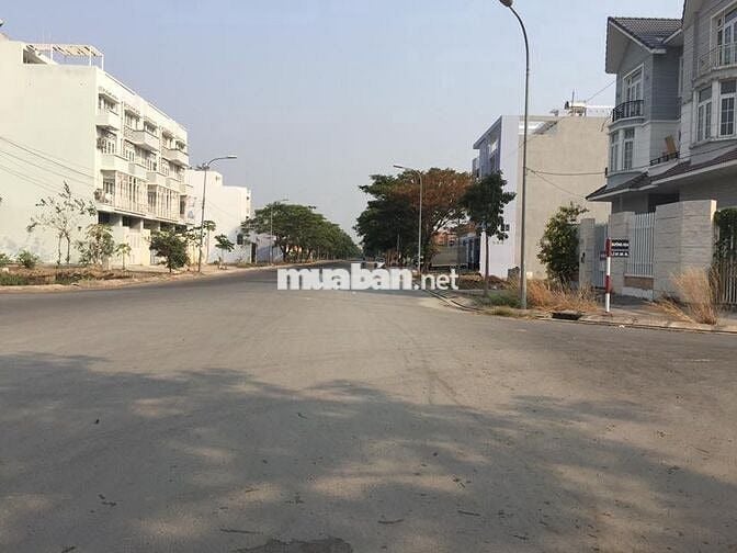 Đất sổ sẵn 100m2 đường D4 , Xã Bàu Bàng