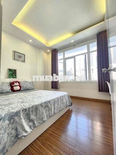 CĂN HỘ TÁCH BẾP CÓ MÁY GIẶT RIÊNG CỬA SỔ NGAY TÂN BÌNH GẦN QUẬN 1