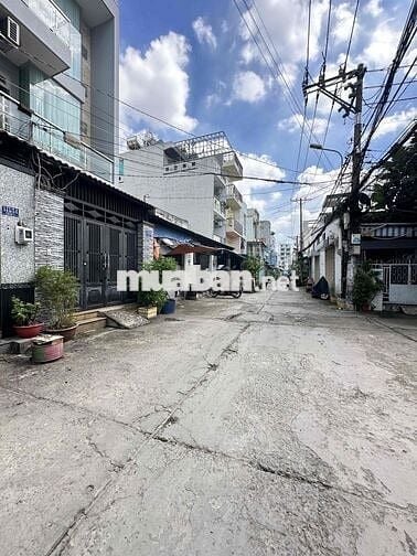 NHÀ 4 TẦNG - HẺM 5M GIÁP TÂN PHÚ CÁCH ĐẦM SEN 3 PHÚT - HƠN 5TY XÍU.