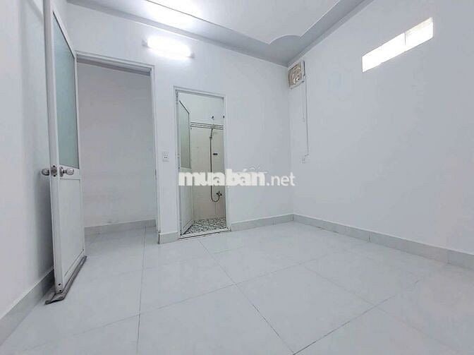 NHÀ Ở NGAY, TRUNG TÂM, DĨ AN ( 4x12 ), Ô TÔ VÀO NHÀ, 3 ĐÔNG TL