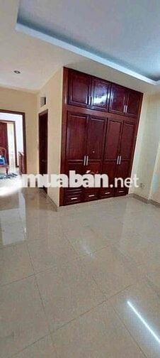 CHO THUÊ NHÀ MẶT TIỀN 3 LẦU (4x16) ĐƯỜNG HỒNG ĐÀO,TÂN BÌNH