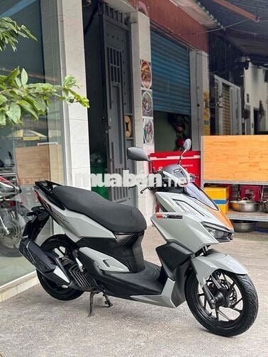 Honda Vario 160 CBS 2024 Xám cam Biển SG 9 chủ