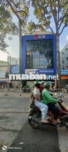 Mặt tiền Trần Hưng Đạo 15 x 32 trệt 3 lầu