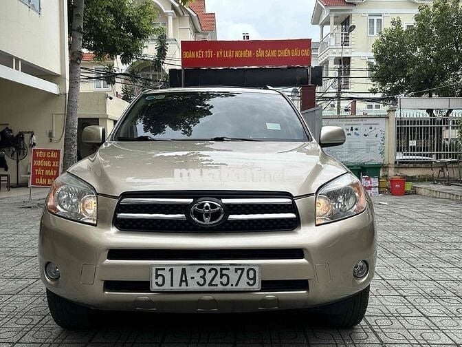 Toyota Camry gầm cao nhập Nhật 2.4 - Đklđ 09/2009