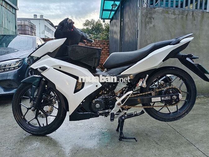 Honda Winner V3 2023 Trắng đen Đã sử dụng