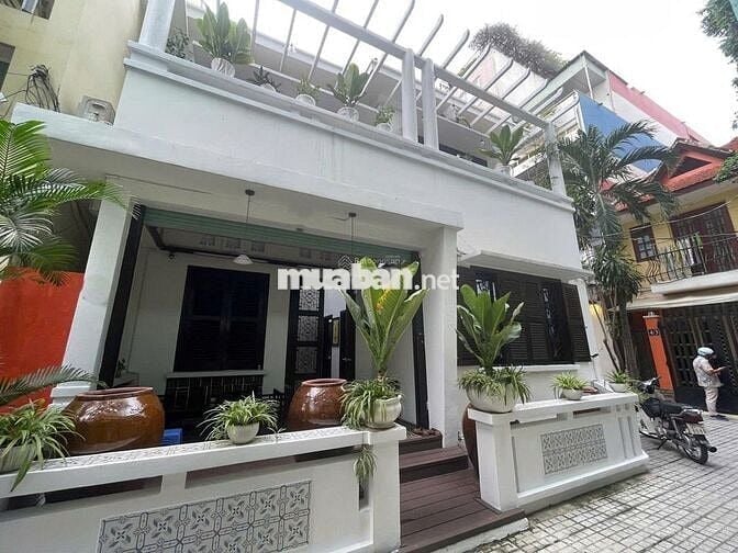 CHO THUÊ NHÀ MẶT TIỀN PHAN KẾ BÍNH – P.ĐA KAO, QUẬN 1