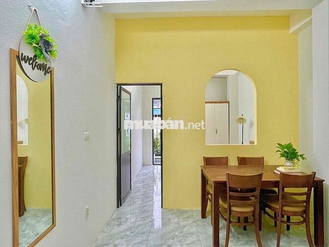 1K1N - CÁCH MẶT ĐƯỜNG 32 CHỈ 200M, 30m2 BAN CÔNG THOÁNG, GẦN GA NHỔN