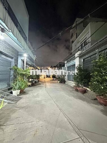 BÁN NHÀ HẺM 10M BÙI TƯ TOÀN GẦN MT KINH DƯƠNG VƯƠNG