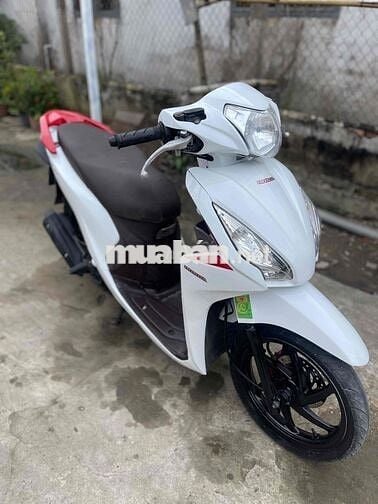 Honda Vision màu Trắng