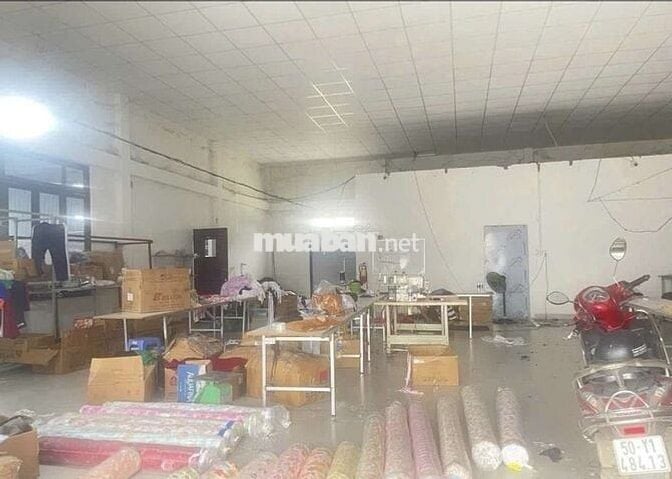 CẦN CHO THUÊ GẤP KHO,XƯỞNG 330M² CHỈ 20TR/T, Đ LÊ TRỌNG TẤN