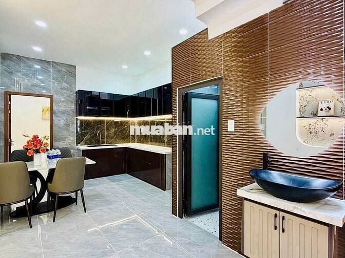 NHÀ PHỐ BCONS GẦN METRO, NGAY LÀNG ĐẠI HỌC, SẴN SỔ SANG TÊN Ở NGAY