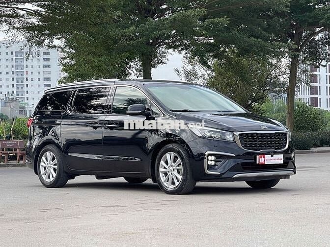 Kia Sedona Dầu  2.2L DATH SIGNATURE Ghế thương gia
