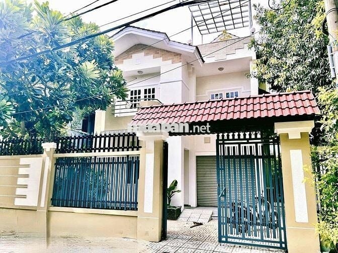 cho thuê biệt thự gái rẻ đường nội bô quận bình tân