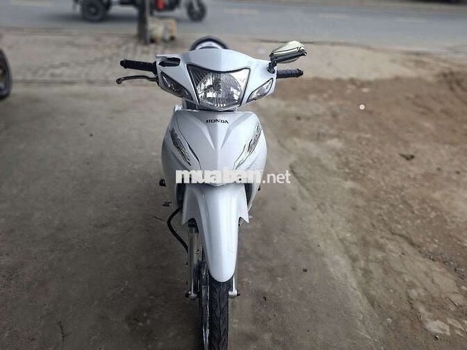 Honda wave 110 đk 2018. Bstp  Zin êm chính  chủ