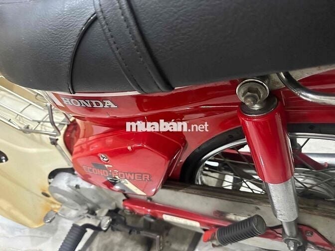 Honda C70 Đỏ trắng Đã sử dụng